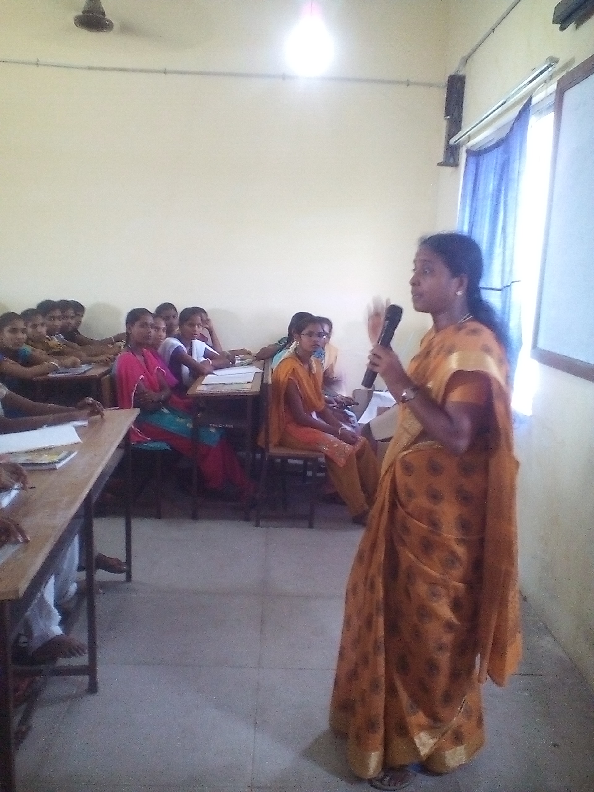 Students learning at Vsmart Vidya Academy